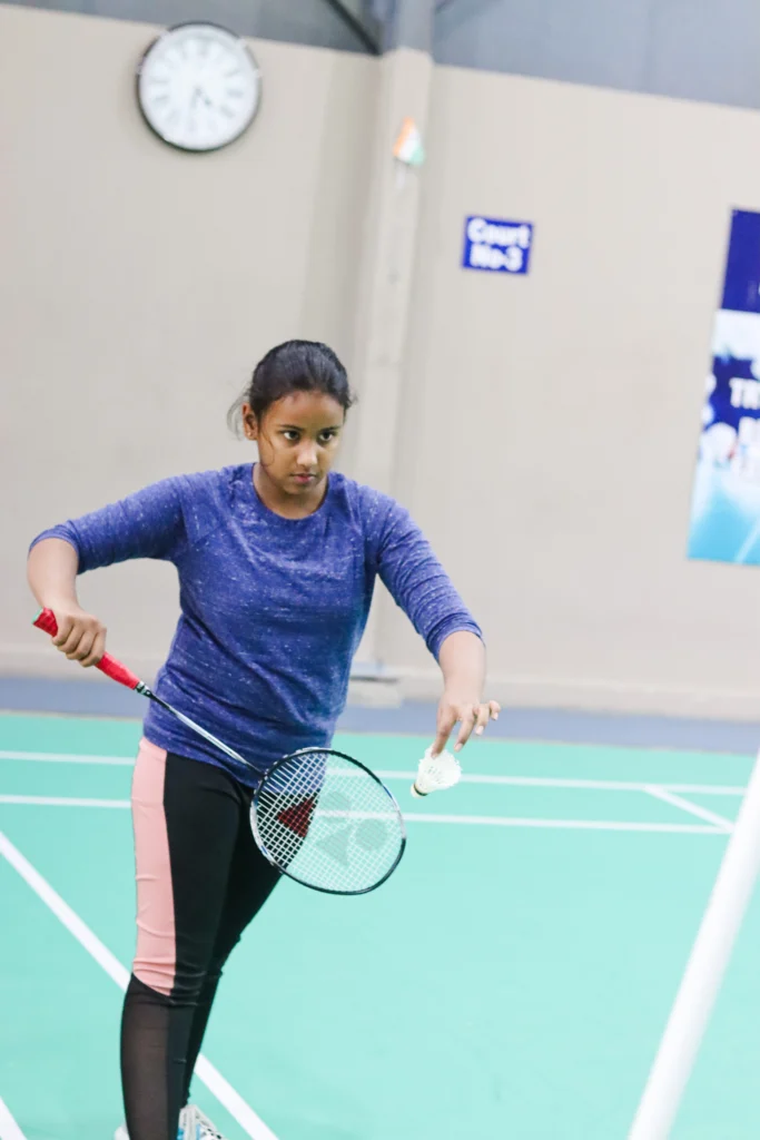 basic badminton techniques